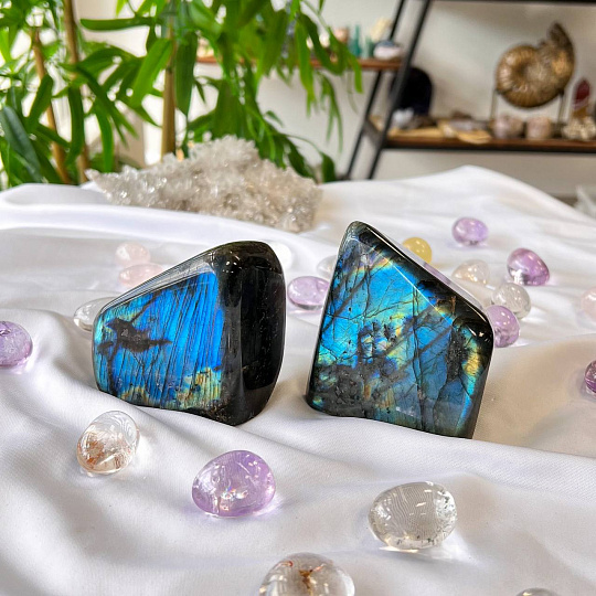 Срез (экран) из камня Лабрадор полированный, Артикул: 101015 - изображение товара №1