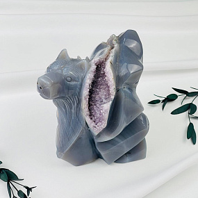 Волк резной из камня Агат серый с аметистовой жеодой, Артикул: 071934 - изображение товара №2