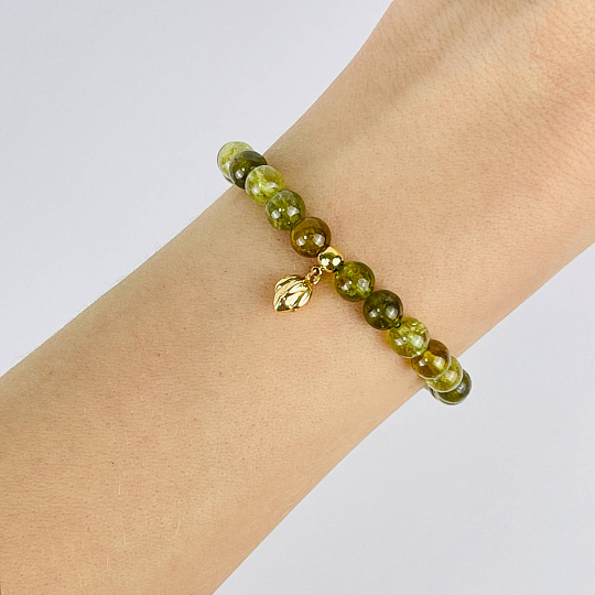 Браслет из зеленого Граната (Гроссуляр) с подвеской, Артикул: 117834 - изображение товара №1