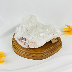 Друза Горного Хрусталя на подставке