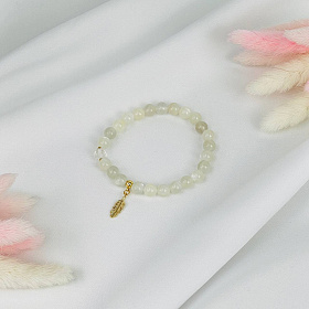 Браслет из Лунного камня и Горного Хрусталя с подвеской