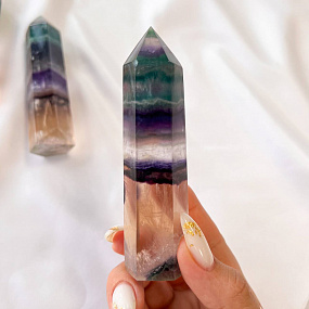 Кристалл из Флюорита