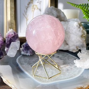 Шар из мадагаскарского Розового кварца, Артикул: 089314 - изображение товара №1