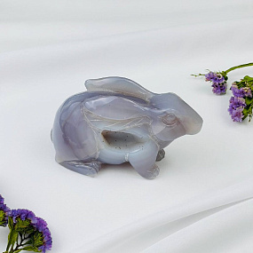 Кролик резной из Агата с жеодой