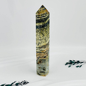 Кристалл большой из Яшмы (Риолит)