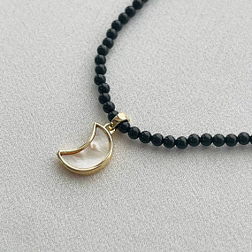 Колье из черного Турмалина "Шерл" с перламутровой подвеской, Артикул: 099860 - изображение товара №2