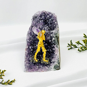 Фигурка Старатель с Пиритом на жеоде из Аметиста