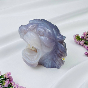 Тигр резной из камня Агат серый с жеодой, Артикул: 071556 - изображение товара №1