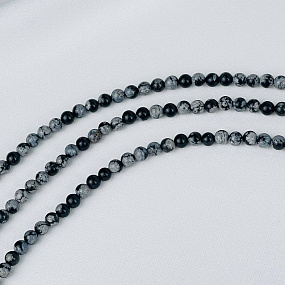 Бусины для украшений из снежного Обсидиана (84 бусины)
