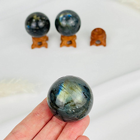 Шар из Лабрадора на подставке, Артикул: 091241 - изображение товара №2