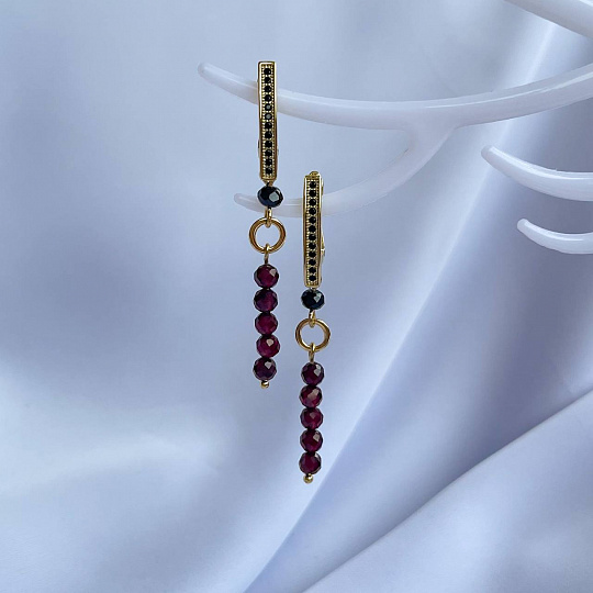 Серьги длинные из Граната и черной Шпинели, Артикул: 095473 - изображение товара №1