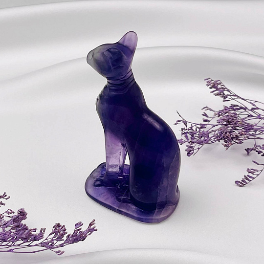 Статуэтка "Кошка" резная из Флюорита