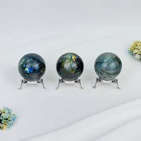 Шар из Лабрадора на подставке, Артикул: 091237 - изображение товара №1