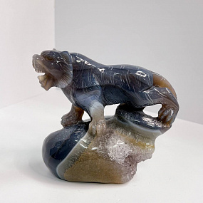 Тигр из Агата с жеодой