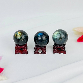 Шар из Лабрадора на подставке, Артикул: 091238 - изображение товара №1