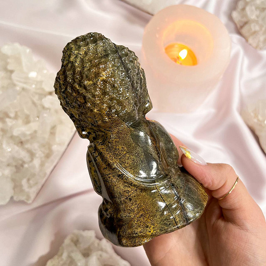 Статуэтка резная "Будда" из дендритовой Яшмы