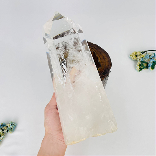 Кристалл из Горного Хрусталя на подставке, Артикул: 116956 - изображение товара №1