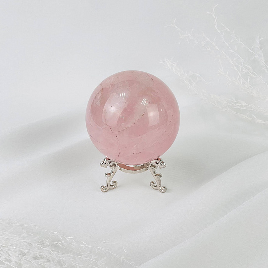 Шар из мадагаскарского Розового кварца, Артикул: 089317 - изображение товара №1