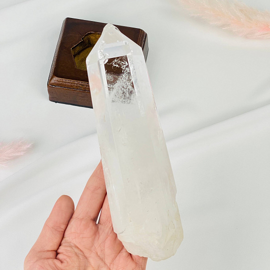 Кристалл из Горного Хрусталя на подставке, Артикул: 112009 - изображение товара №1