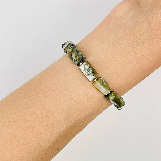 Браслет из Мусковита (зеленый Лепидолит), Артикул: 115620 - изображение товара №1