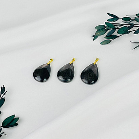 Кулон из Гиперстена