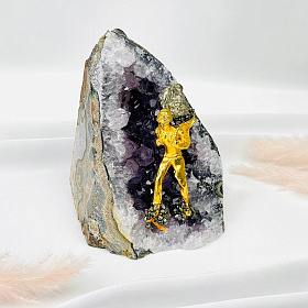 Фигурка Старатель с Пиритом на жеоде из Аметиста