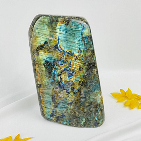 Срез (экран) из камня Лабрадор полированный