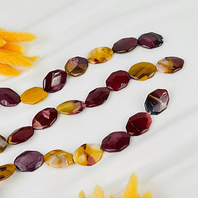 Бусины для украшений из Яшмы (Мукаит)