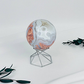 Шар из розового цветочного Агата на подставке