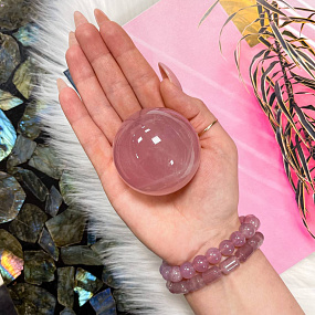 Шар из мадагаскарского Розового кварца, Артикул: 088911 - изображение товара №3