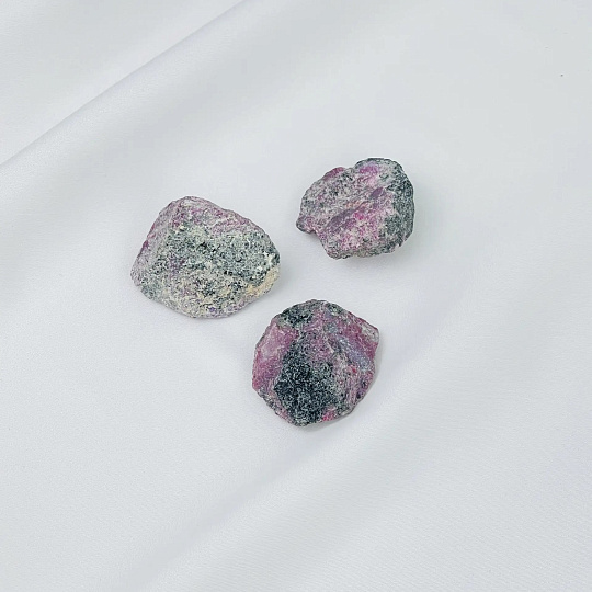 Галтовка из необработанного Рубина, Артикул: 118647 - изображение товара №2