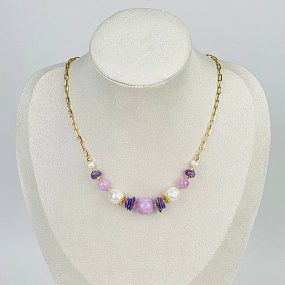 Колье на цепочке из Кунцита, Чароита и Жемчуга