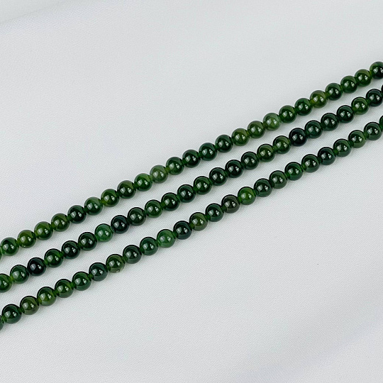 Бусины для украшений из Нефрита (65 бусин), Артикул: 087614 - изображение товара №1