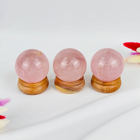 Шар из мадагаскарского Розового кварца, Артикул: 084145 - изображение товара №1