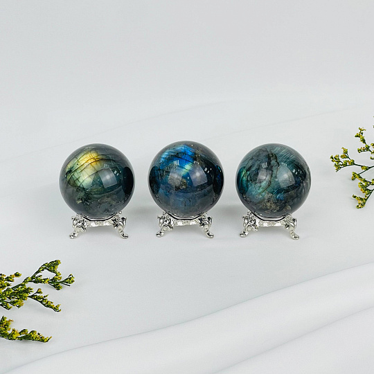 Шар из Лабрадора на подставке, Артикул: 076264 - изображение товара №1