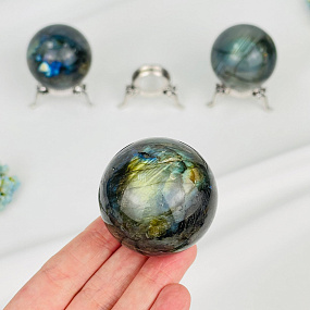 Шар из Лабрадора на подставке, Артикул: 091237 - изображение товара №2