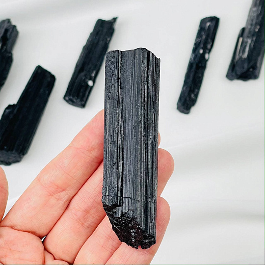 Кристалл необработанного черного Турмалина (Шерл), Артикул: 068730 - изображение товара №2