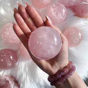 Шар из мадагаскарского Розового кварца, Артикул: 089314 - изображение товара №2