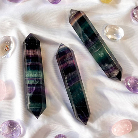 Кристалл двухконечный из Флюорита, Артикул: 101240 - изображение товара №1