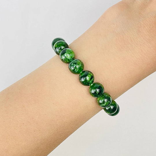 Браслет из Хромдиопсида, Артикул: 074023 - изображение товара №1