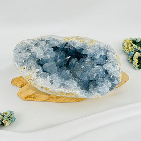 Друза Целестина на подставке, Артикул: 117686 - изображение товара №1