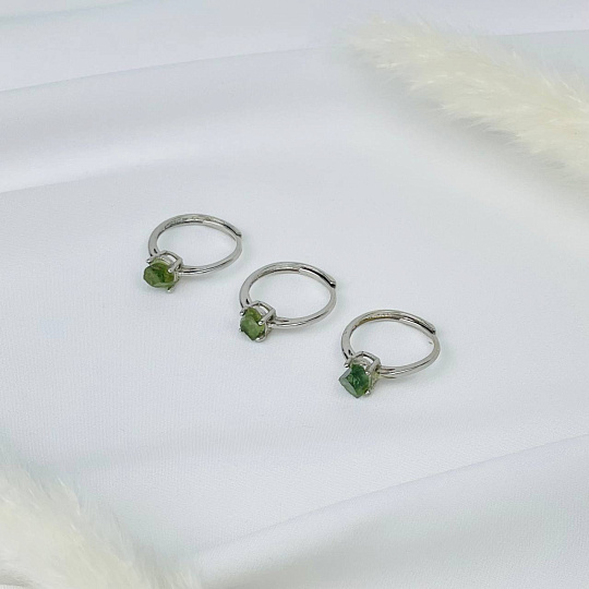 Кольцо регулируемое из необработанного зеленого Турмалина, Артикул: 115757 - изображение товара №2