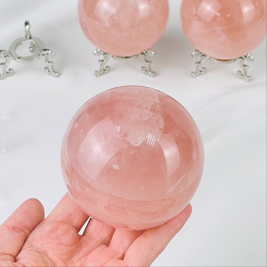 Шар из мадагаскарского Розового кварца, Артикул: 089321 - изображение товара №2