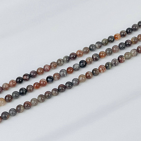 Бусины для украшений из Лунного и Солнечного камня (54 бусины)