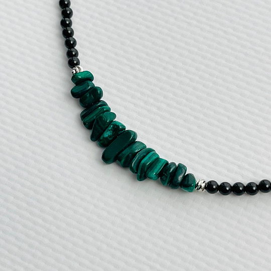 Бусы-Чокер из черного Турмалина с Малахитом, Артикул: 104191 - изображение товара №2