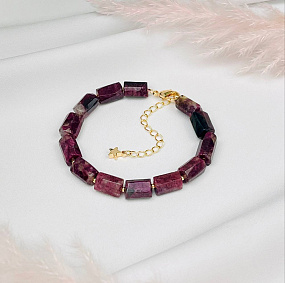 Браслет из Турмалина