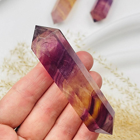 Кристалл двухконечный из Флюорита, Артикул: 102841 - изображение товара №2