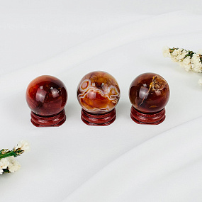 Шар из Сердолика на подставке, Артикул: 116909 - изображение товара №1