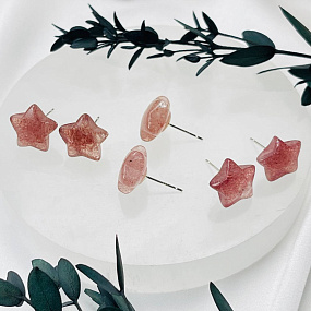 Серьги-пусеты с камнем Клубничный кварц