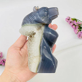 Медведь резной из камня Агат серый с жеодой, Артикул: 071734 - изображение товара №3